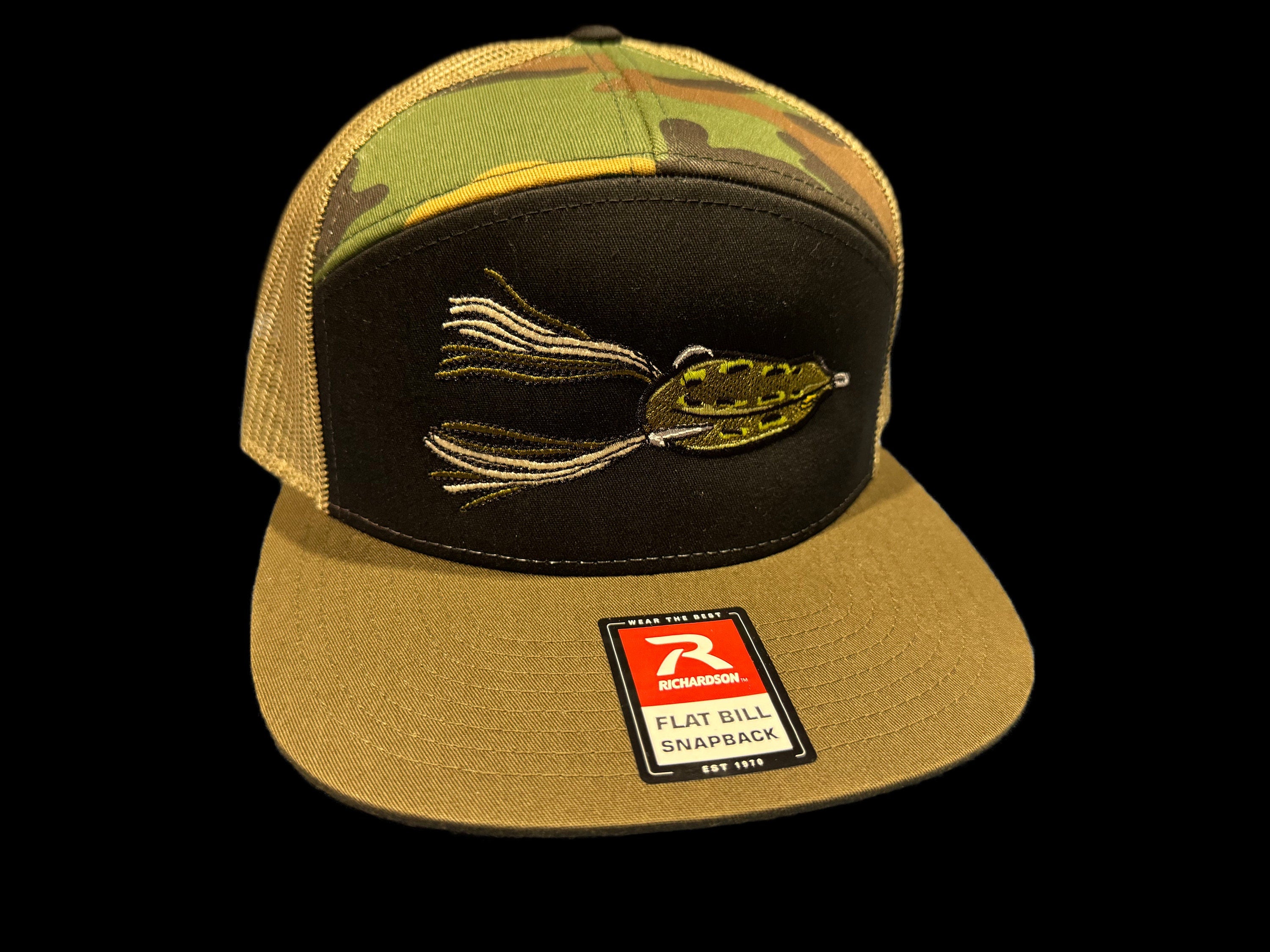 Topwater Frog Lure Bass Fising Camo 7 Panel Hat